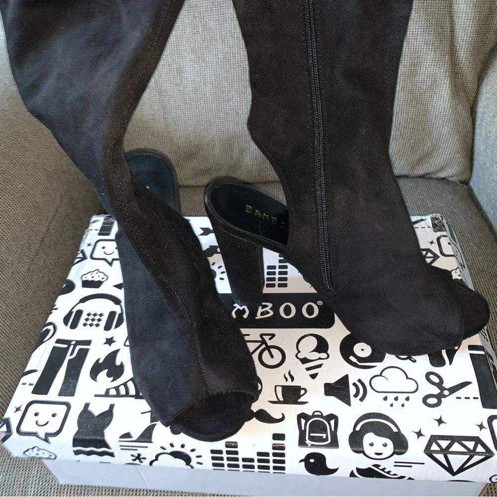 Women’s 8 BAMBOO LIMELIGHTS Black Faux Suede High Over the Knee Sandal Boots NEW